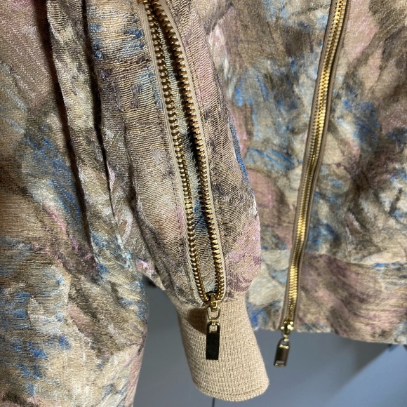Amber Sakai Tapestry Bomber Jacket Floral Pastels Rare - Picture 10 of 11